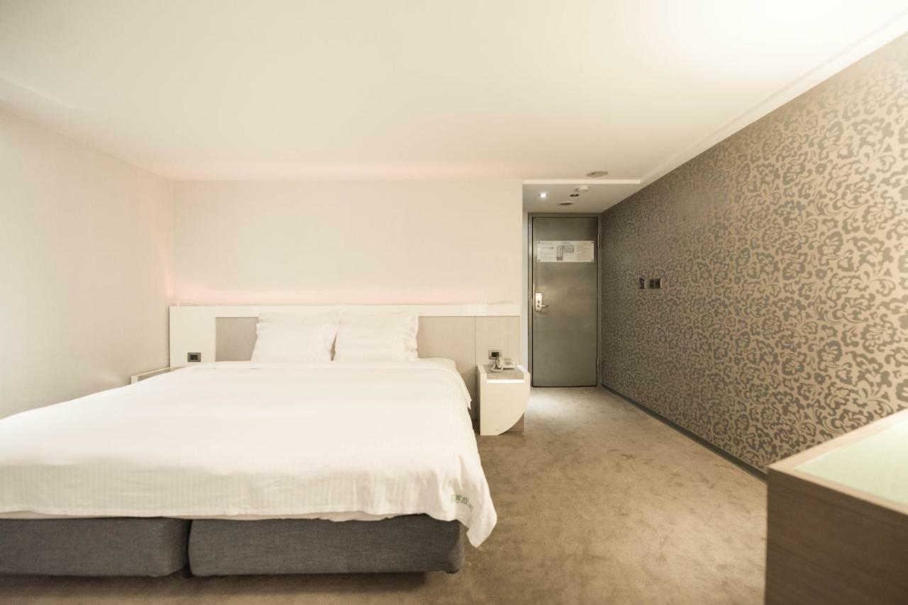Saual Keh Hotel Taipei Esterno foto