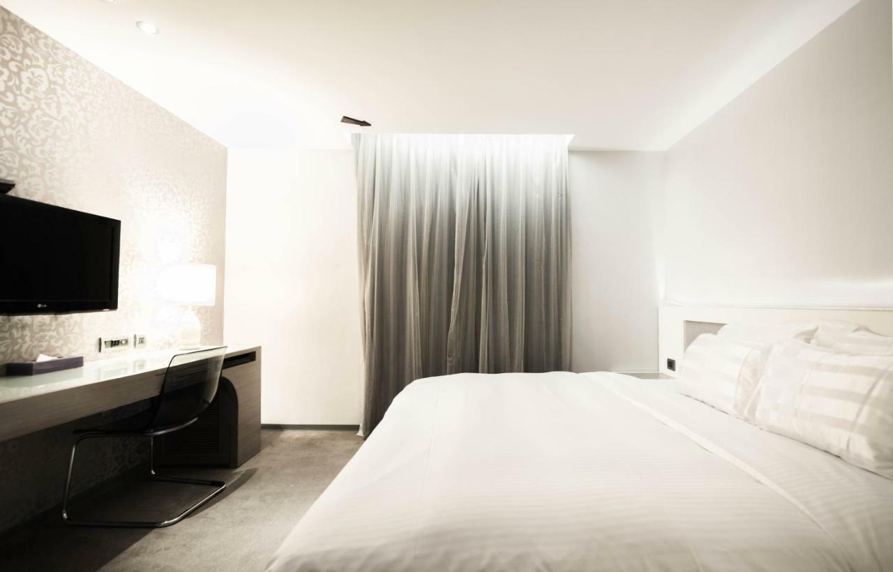 Saual Keh Hotel Taipei Esterno foto